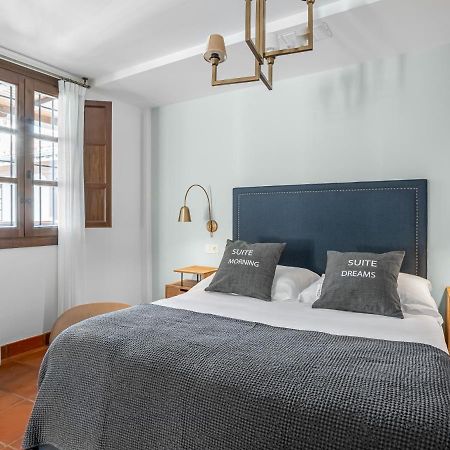 Limehome Granada Calle Santa Ana Экстерьер фото