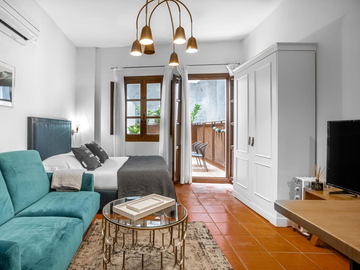 Limehome Granada Calle Santa Ana Экстерьер фото