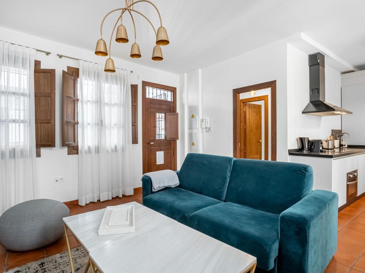 Limehome Granada Calle Santa Ana Экстерьер фото
