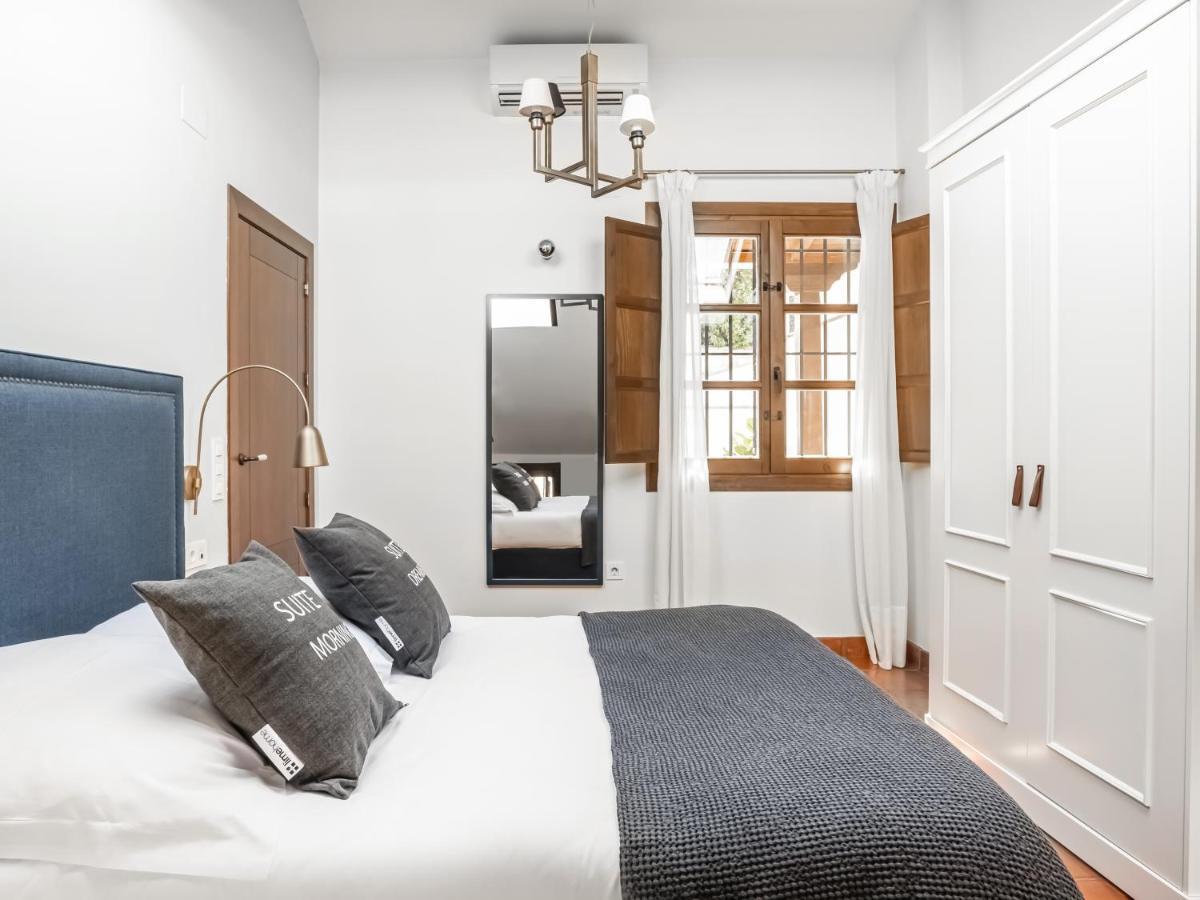 Limehome Granada Calle Santa Ana Экстерьер фото