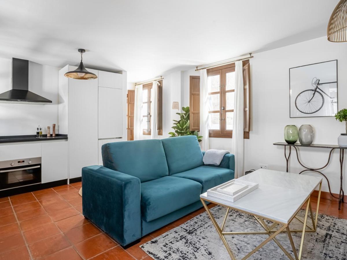 Limehome Granada Calle Santa Ana Экстерьер фото