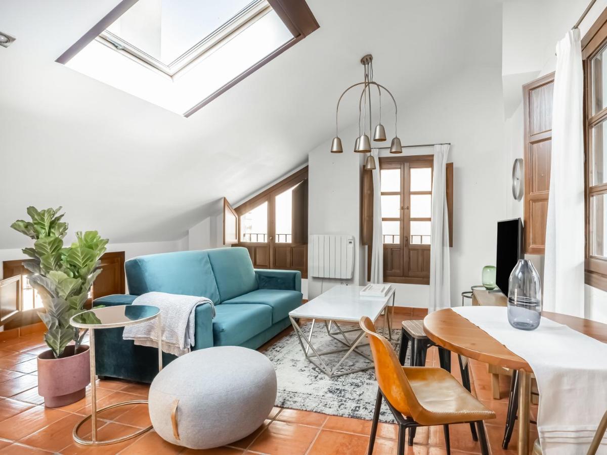 Limehome Granada Calle Santa Ana Экстерьер фото