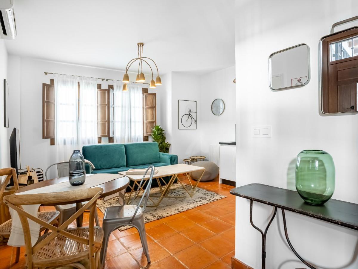 Limehome Granada Calle Santa Ana Экстерьер фото