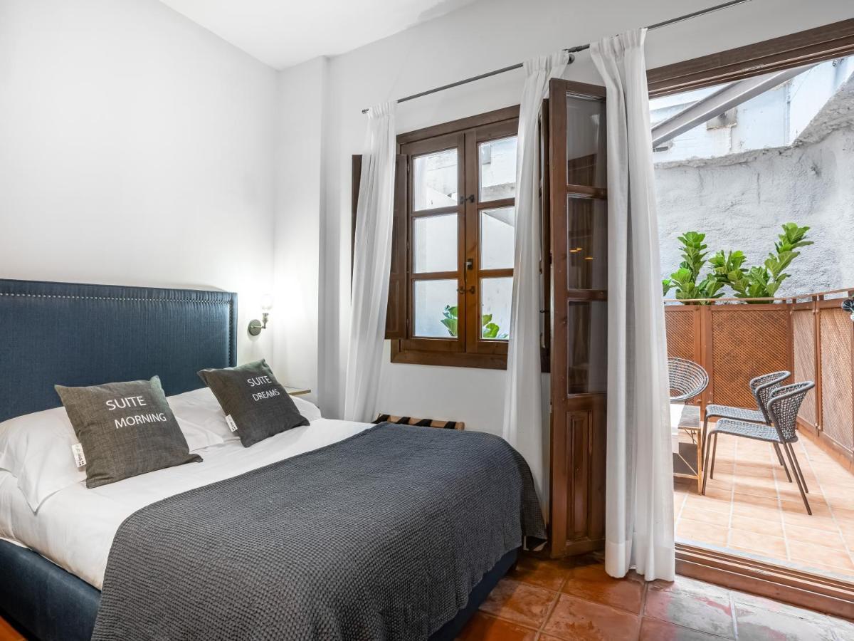 Limehome Granada Calle Santa Ana Экстерьер фото