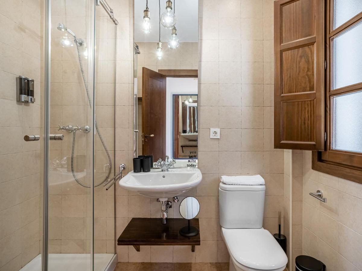 Limehome Granada Calle Santa Ana Экстерьер фото
