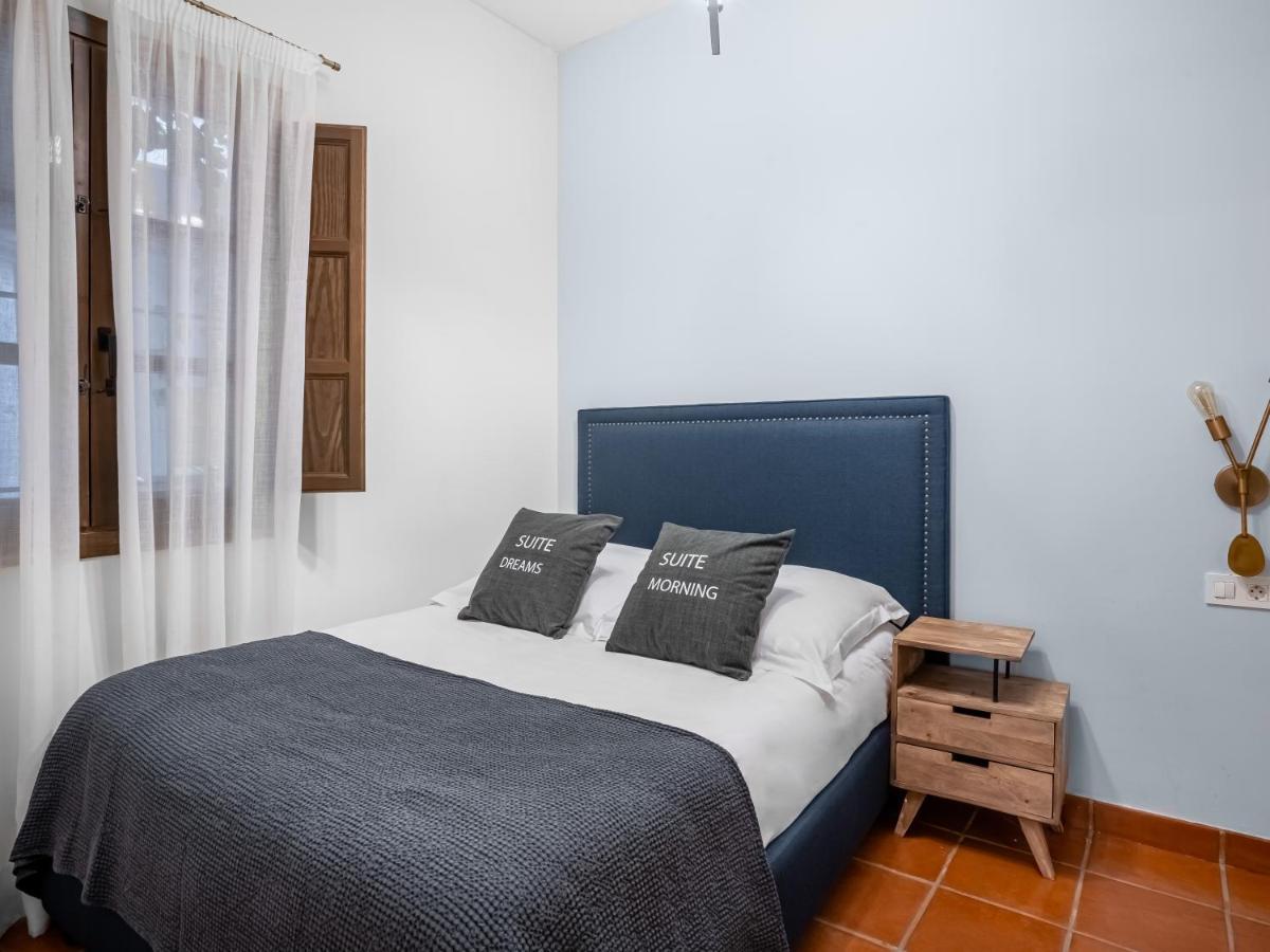 Limehome Granada Calle Santa Ana Экстерьер фото