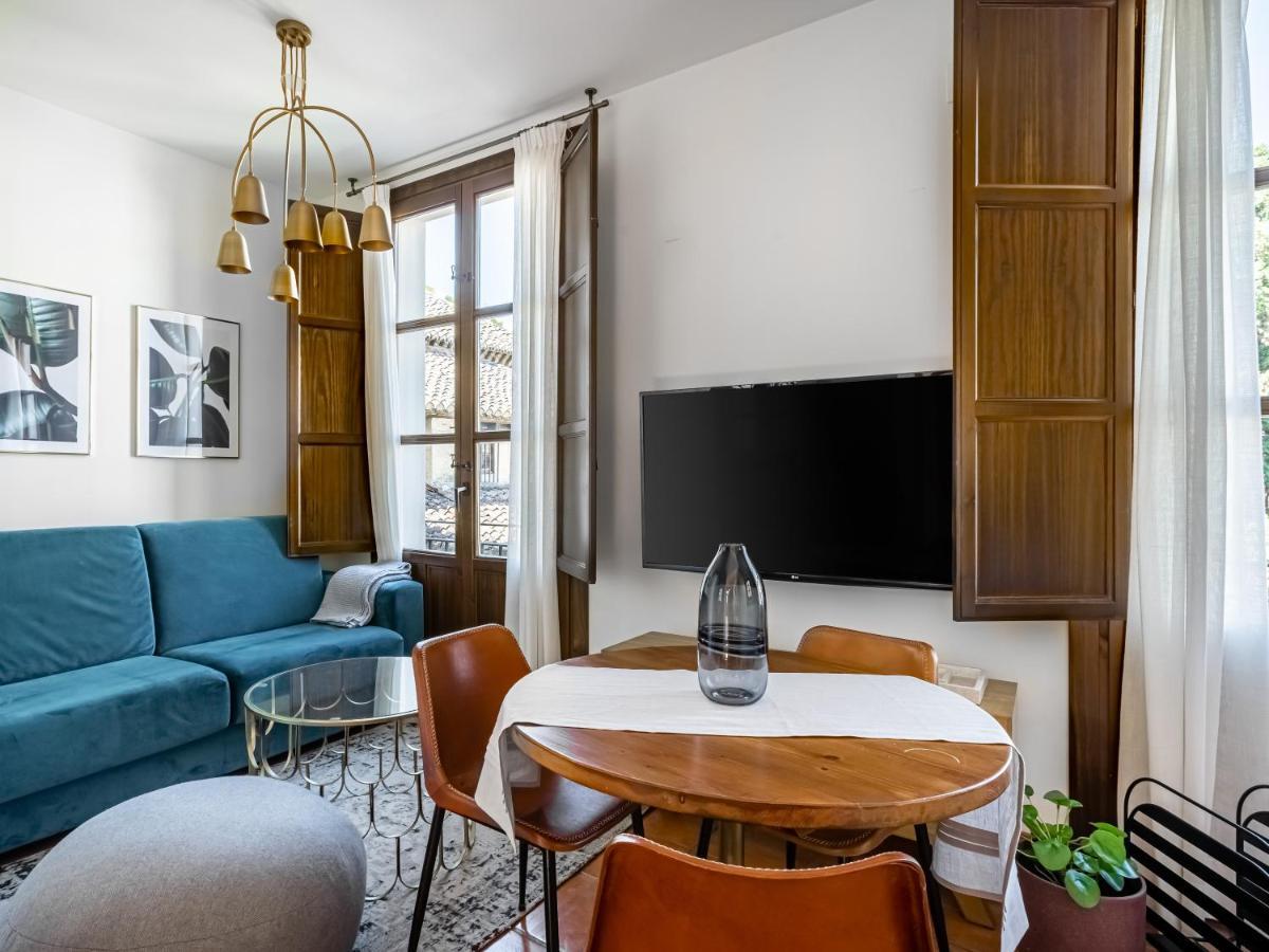 Limehome Granada Calle Santa Ana Экстерьер фото