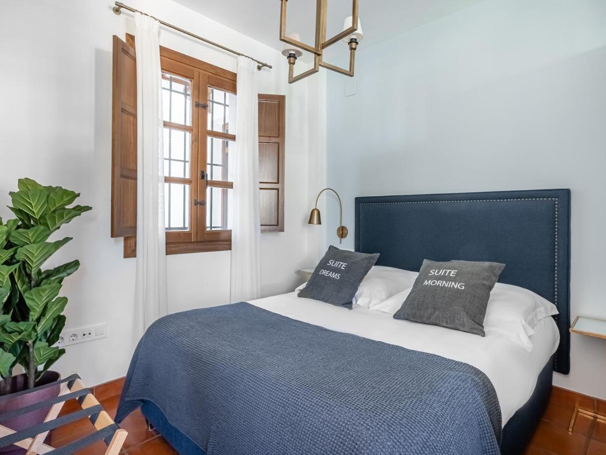Limehome Granada Calle Santa Ana Экстерьер фото