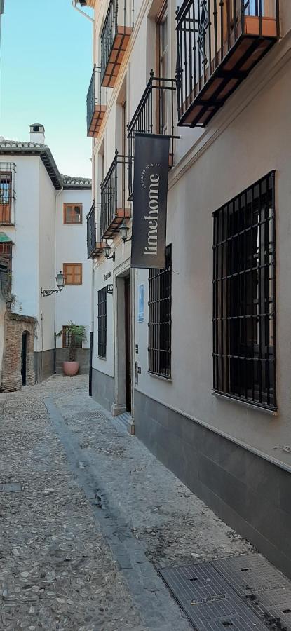 Limehome Granada Calle Santa Ana Экстерьер фото